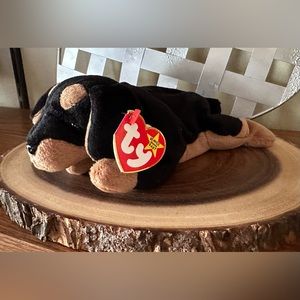 Doby Beanie Baby